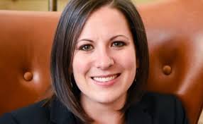 Family Tree CEO And Leadership: Executives and Demographics