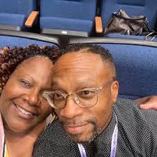 This past Monday we got to welcome four new Kings County Deputy Sheriff's.  Please welcome from left to right, Deputy Bernardo, Deputy Putnam, Deputy  Davis and Deputy Rodriguez. 🇺🇸💙 We hope each