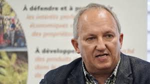 Le téléjournal Est-du-Québec : Michel Lagacé quitte la tête de la Table des  élus municipaux du Bas-Saint-Laurent