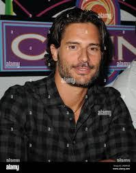 Joe Duck's Instagram, Twitter & Facebook