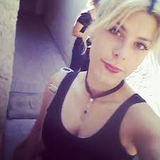 Evelyn Morelli (@EvelynMorelli1)