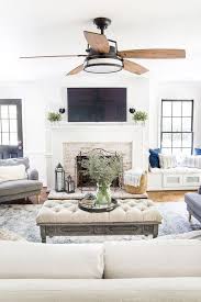 Find the best farmhouse living room furniture for your home in 2021 with the carefully curated selection available to shop at houzz. 30 Cozy Modern Country Living Room Decor Ideas Digsdigs