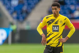Jude victor william bellingham (born 29 june 2003) is an english professional footballer who plays as a midfielder for bundesliga club borussia dortmund and the england national team. Jude Bellingham Explains Decision To Reject Man Utd Transfer For Borussia Dortmund Mirror Online