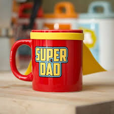 Gwarantujemy, że kubek dla taty wybrany w naszym sklepie spełni te kryteria z nawiązką! Kubek Super Tata Godstoys Pl