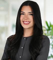 Trish Sexton's Instagram, Twitter & Facebook