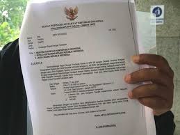Bagi seorang pegawai, tiap perizinan untuk keluar lembaga harus didahului dengan surat tugas. Ini Surat Undangan Rdp Kasus Djoko Tjandra Yang Tak Diteken Azis Syamsuddin