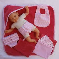Accessoires Pour Poupon Mon Premier De Corolle Mcl Poupees Poupee Nursery Poupon Couture Poupee