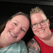 Love was in the air at graduation this past weekend! 💛 Congratulations to  Raven Manning and Griffin Raines