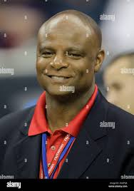 Former Houston Oilers quarterback Warren Moon