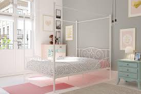 Sturdy metal frame with a heart scroll design and round finial posts. Amazon Com Dhp Metal Canopy Bed With Sturdy Bed Frame Full Size White Furniture Decor