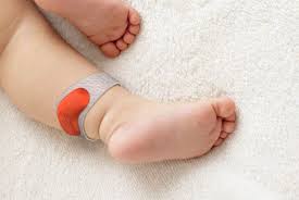 Wearable Tech For Babies Keeps Parents On Their Toes Wearable Tech Wearable Device Baby Monitor