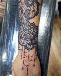 Pin Von Michelle Ahern Auf Tattoo In 2020 Unterarm Tattoo Frauen Manschetten Tattoo Armeltatowierungen