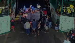 Kabar terbaru yang didapatkan kompas tv melalui sumutkota.comkapal tenggelam terjadi di wilayah pelabuhan gilimanuk, denpasar bali. Emlj5lqovu3w7m