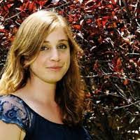 Michelle Hampson's Instagram, Twitter & Facebook