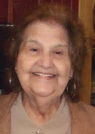 Nicole Pray's Instagram, Twitter & Facebook