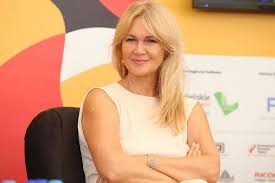 She is an actress, known for teatr telewizji (1953), täysillä kierroksilla (1995) and gwiazdy (2017). Grazyna Torbicka Przezyla Koszmar Dopiero Teraz To Ujawnila