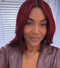 Sheila Speck's Instagram, Twitter & Facebook