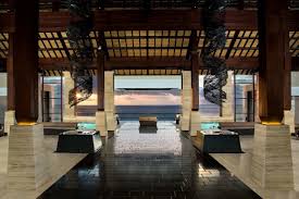 7 Spectacular Open Air Hotel Lobbies Tốt Nghiệp