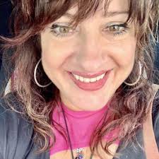 CURL UP & DYE HAIR STUDIO