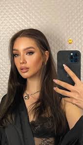 Aleksandra Dobrowolska's Instagram, Twitter & Facebook