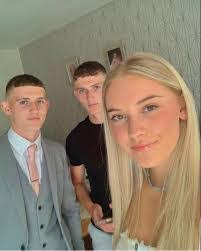 Joanna Pagan's Instagram, Twitter & Facebook