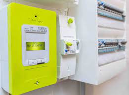 De nombreuses informations liées au contrat et à la consommation du foyer sont indiquées sur l'écran du compteur linky. La Difficile Integration Du Compteur Linky