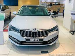 Lai izmantotu maksimālu servisa derīgumu, klientam ir 90 dienas, lai. 2021 Skoda Superb New Features Leak Ahead Of Launch This Month