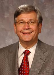 Goofy-looking bigot Randel Everett steps down from Baptist General  Convention of Texas