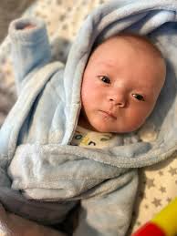 Hello guys, I'm your local sad little lonely boy. Ive come here to search  for friends. No, this is not a joke. I am being very serious. I have autism  and I