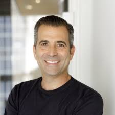 Brett Tatsumi's Instagram, Twitter & Facebook