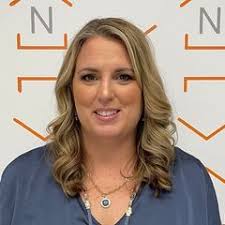 Amy Manzi's Instagram, Twitter & Facebook