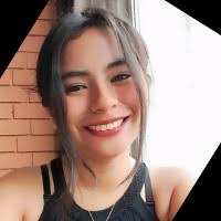 50+ perfiles de «Angie Casas»