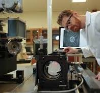 Essilor แบรนด์เลนส์แว่นตาโปรเกรสซีฟคุณภาพสูง จากฝรั่งเศส