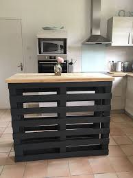 Ilot Central En Palette Ilot De Cuisine Palette Cuisine Interieur Exterieur Cuisine En Palette
