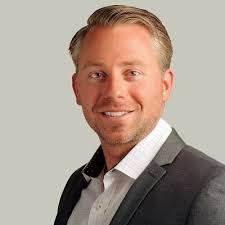 Donald Gottfried's Instagram, Twitter & Facebook