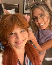 How lucky am I to be friends with these beauties @cindyleeharnish  @angiehaentjens @hair.by.enve love you Ladies ❤️ Thank you for making me  beautiful 🥰