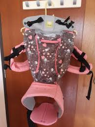 This chic carrier will last from infancy to the toddler years. Pl Lille Baby Carrier All Seasons Complete 6 Positions In Coral Amore Print Babies Kids Strollers Bags Carriers On Carousell