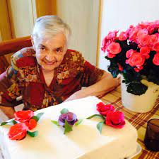 Cazare de camere de 2, 3 si 4 paturi, splalatorie zilnica, curatenie zilnica, asigurarea consumabilelor, loc de relaxare, medic de familie, ingrijire personala. CÄmin De BÄtrani Timisoara SÄcÄlaz BÄtraneÈi Insorite