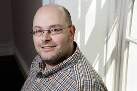 Thinks Global, Lives Local