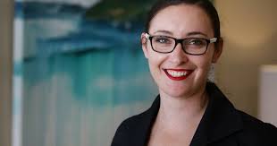 Living with tailored art