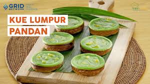 Selain bahannya mudah untuk didapat. Resep Kue Tradisional Kue Lumpur Pandan Yang Lembut Dan Wangiii Banget Youtube