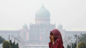 Kuala lumpur, aug 10 — the haze sweeping across malaysia is at a hazardous level in miri, sarawak as at 1pm today. Haze Plagued Malaysia To Press Companies Over Indonesia Fires Nikkei Asia