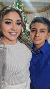 Un recuerdito con mis preciosos 😊😉🙃 aquí supimos que venia un hermoso  príncipe 👑