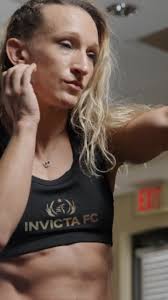 Mom, business woman, instructor, fighter: Hope Holmes gives a glimpse into  her day-to-day life in prep for her fight this Friday at #InvictaFC60!  #wmma #mma #womeninbusiness #womeninsport