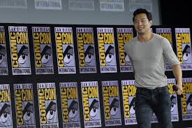 Simu liu is a canadian actor, writer, and stuntman. Marvel S Next Superhero Actor Simu Liu Details Kim S Convenience Problems People The Jakarta Post