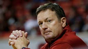 Sooner surprise: Oklahoma coach Bob Stoops retires at 56