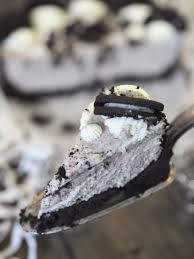 Coole Oreo-Torte I aus dem Kühlschrank I einfaches Rezept - Nia Latea