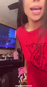 Tiktok live flash - ThisVid.com