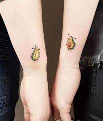 Tatuagem Abacate