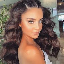 FrenchEconomie™️ Hairstyles & Hair Colors Spring 2019: Long Vintage Bronde  Finger Waves www.frencheconomie.com